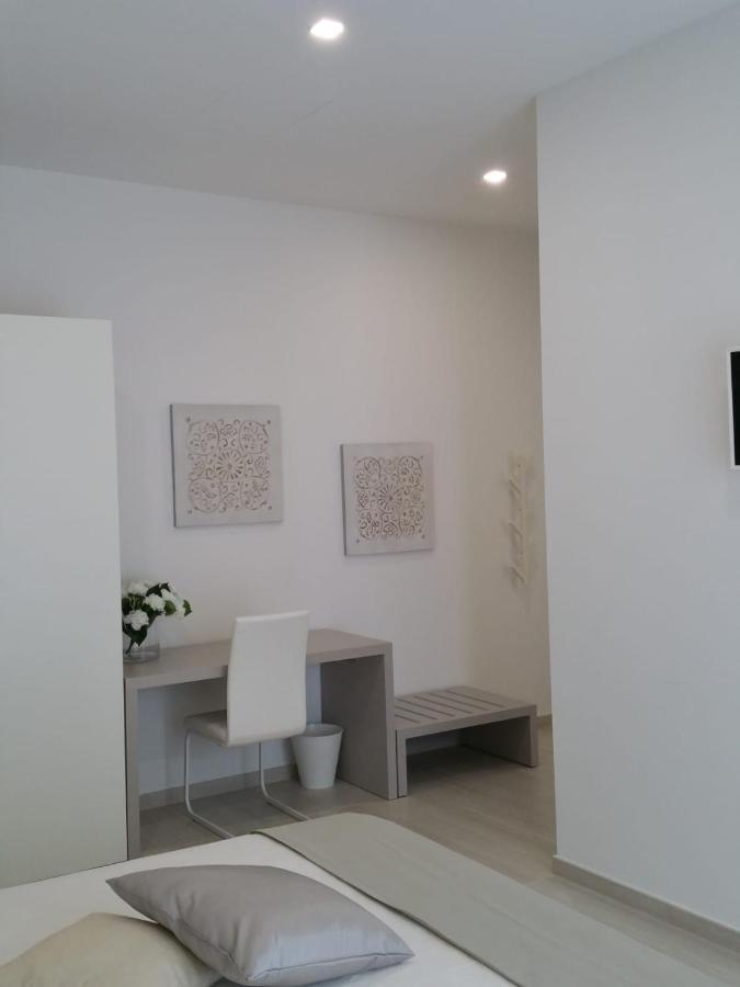 Ledwars Bed & Breakfast Taviano  Luaran gambar