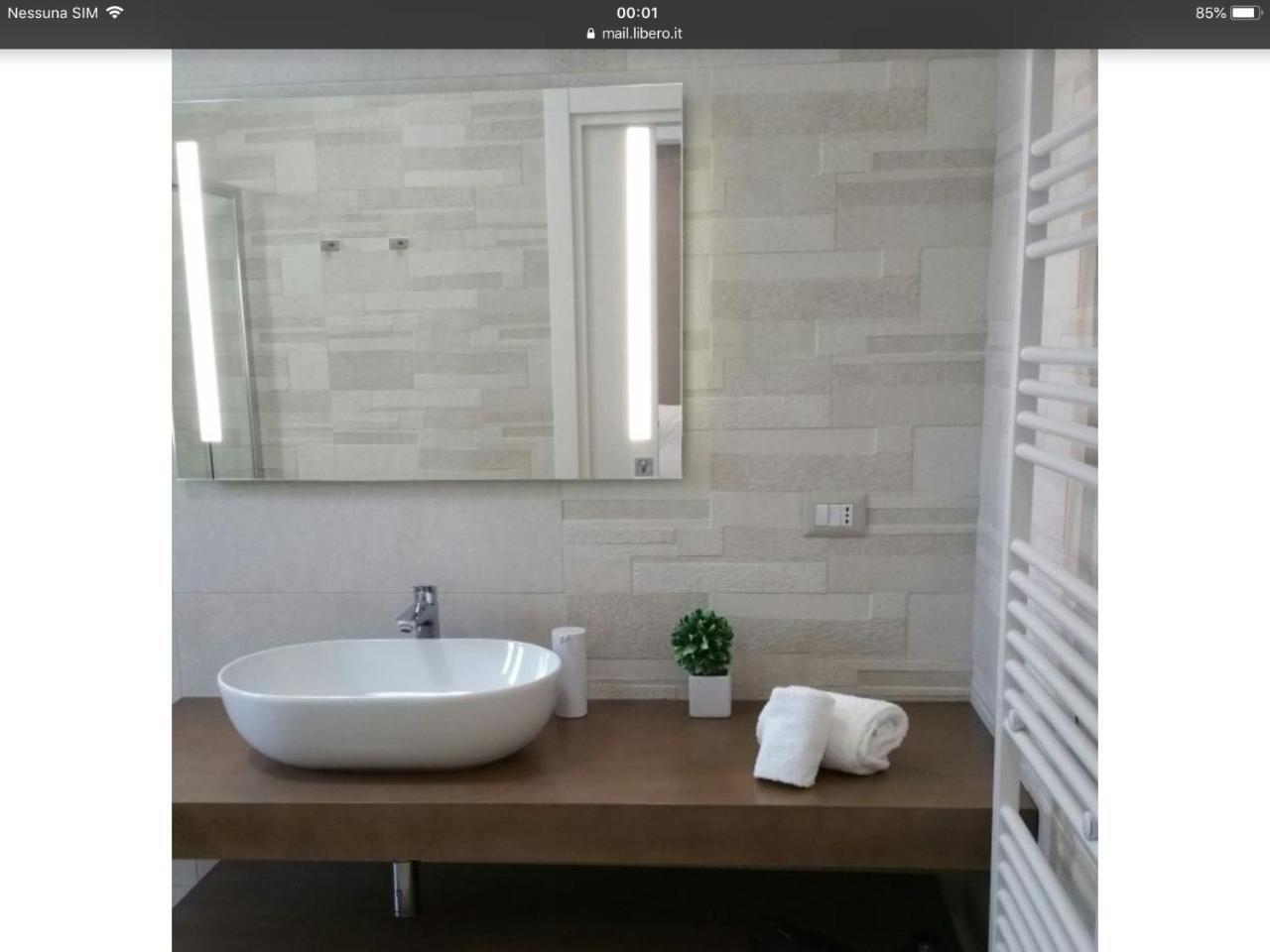 Ledwars Bed & Breakfast Taviano  Luaran gambar